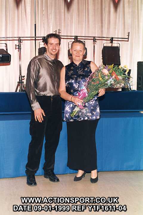 Sample image from 09/01/1999 Moredon SSC Presentation