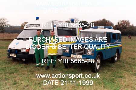 Photo: YBF5665-28 ActionSport Photography 21/11/1999 Portsmouth SSC - West Meon  _6_FirstAidCrew