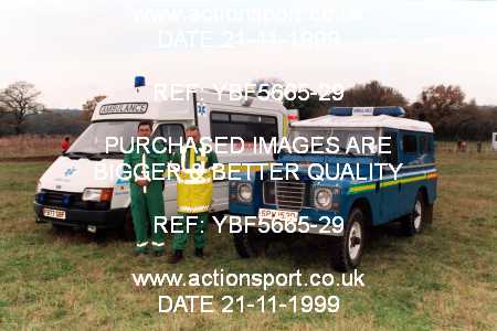 Photo: YBF5665-29 ActionSport Photography 21/11/1999 Portsmouth SSC - West Meon  _6_FirstAidCrew