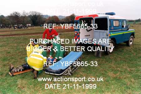 Photo: YBF5665-33 ActionSport Photography 21/11/1999 Portsmouth SSC - West Meon  _6_FirstAidCrew