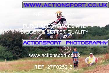 Photo: 27F0252-21 ActionSport Photography 21/07/2002 Portsmouth SSC - Allington Lane  _2_Vets #61