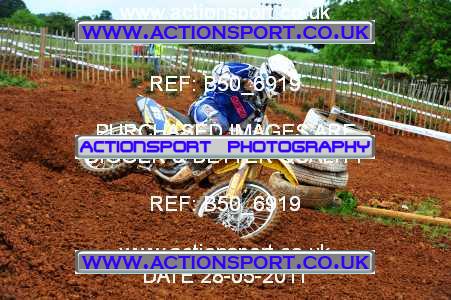 Photo: B50_6919 ActionSport Photography 29/05/2011 BSMA GT Cup - Wroxton  _5_MXY2